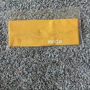 Sunshine yellow moda headband brand new